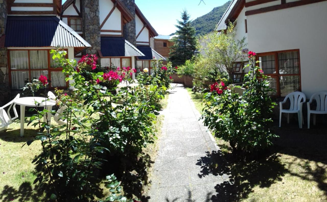 Cabañas Luz de Luna San Martín de los Andes Exterior foto